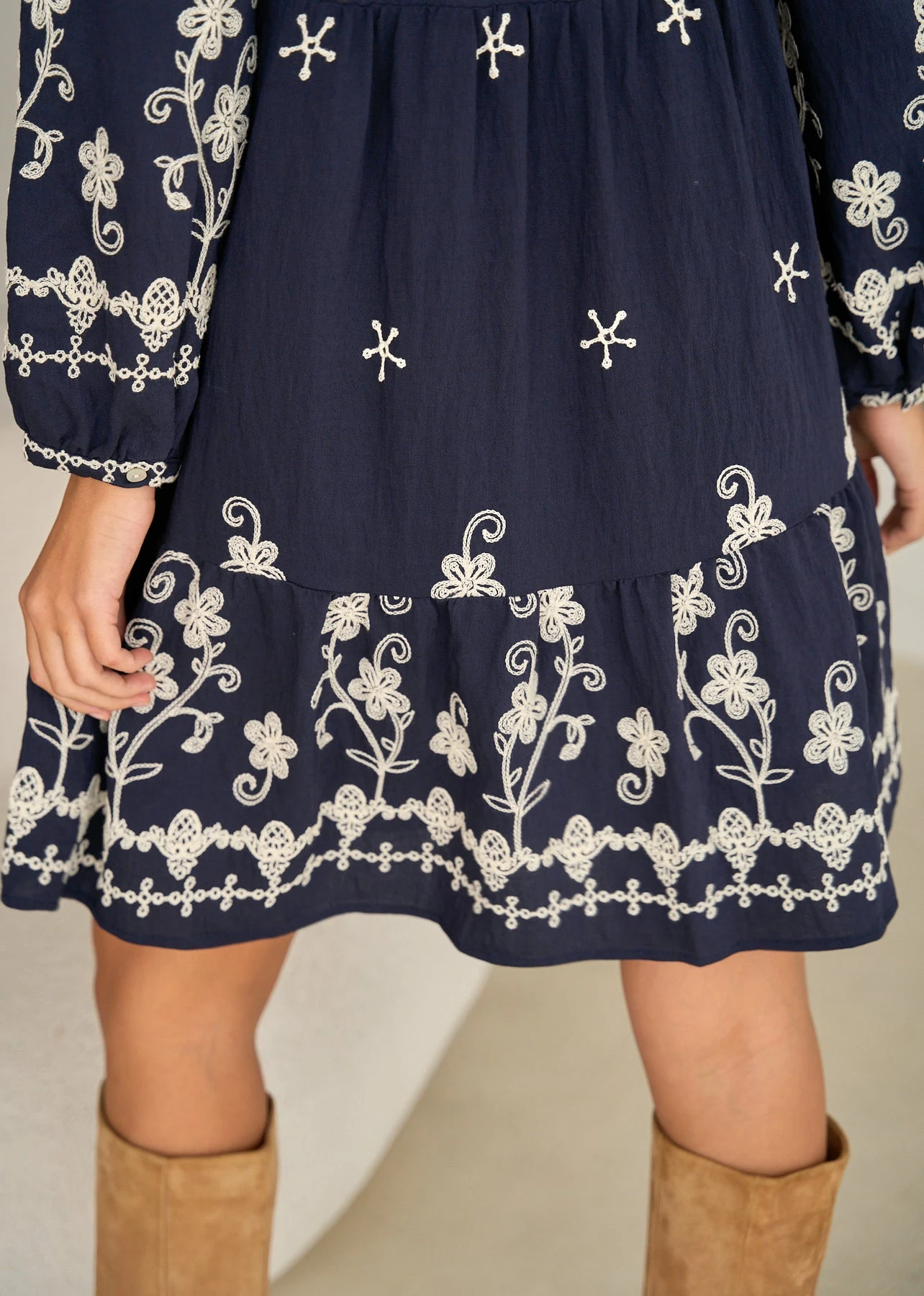 Robe Charlotte – Image 7