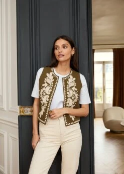 Veste Saphia -Motusboutique Soldes Motus Boutique Printemps Gilet Saphia Kaki Ecru 5