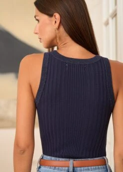 Top Louna -Motusboutique Soldes Motus Boutique WTC Top Misha Marine 4 b8dbd583 cd55 4e94 a299 7e3fe230ff4c